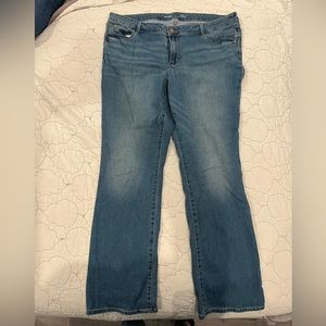 Old Navy Mid Rise Kicker Boot Cut Jean